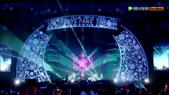 【TFBOYS FANS' TIME 150815】Jackson Yi/易烊千玺 solo dance