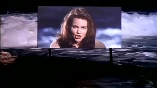 Belinda Carlisle - Circle in the sand