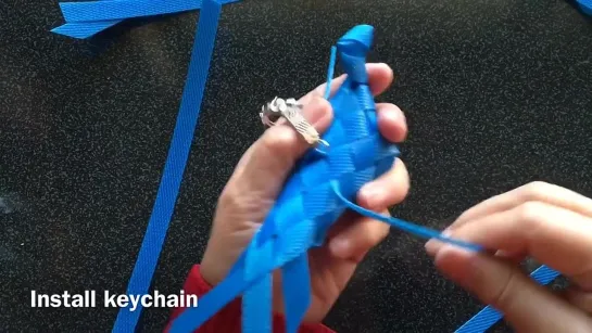 Плетение брелка птица_Tutorial ke 261 - Weaving Birds Keychain ( Strapping Band )