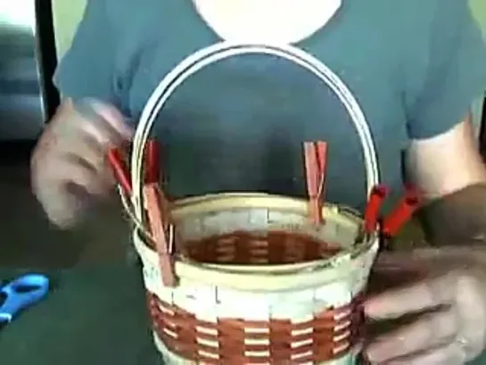 Basket Weaving Video #17 Tapering the Rim