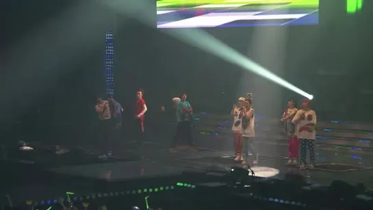 BIG BANG and 2NE1 - Lollipop from YG Family concert 2010