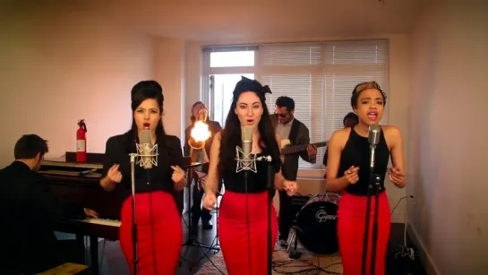 Burn - Vintage 60s Girl Group Ellie Goulding Cover with Flame-O-Phone