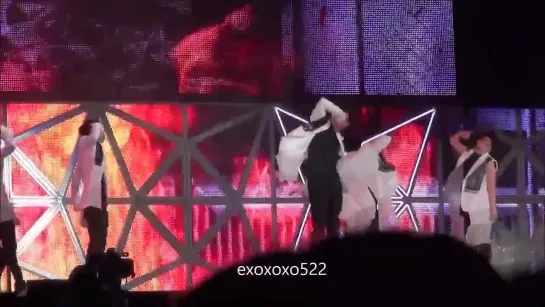 141004-05 EXO @ SMTown in Tokyo Day 1-2 Fancam Compilation