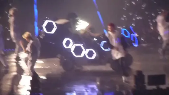 140523 Chanyeol & Baekhyun Ment + Machine Cut @ The Lost Planet Seoul