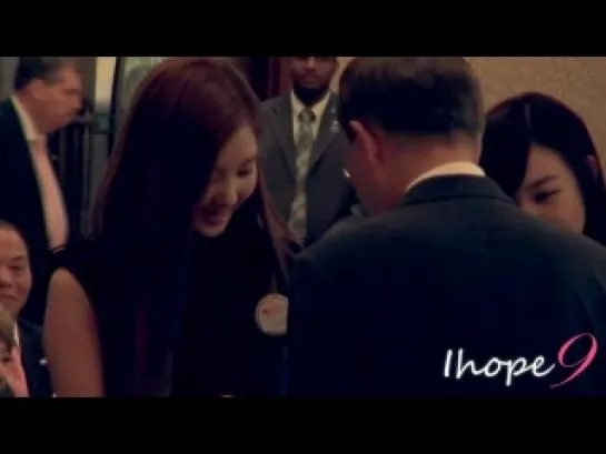 [FANCAM] SNSD (Seohyun)& Ban GiMoon  (2011.08.12)