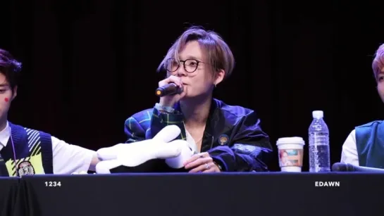 [FANCAM] 180511 Noryangjin Fansign