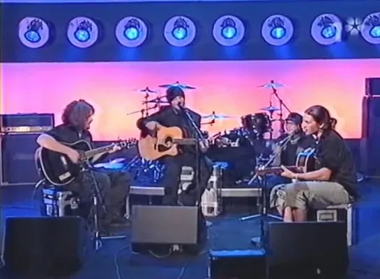 The Rasmus - Sail Away (acoustic) (STV1, 19.12.2005)