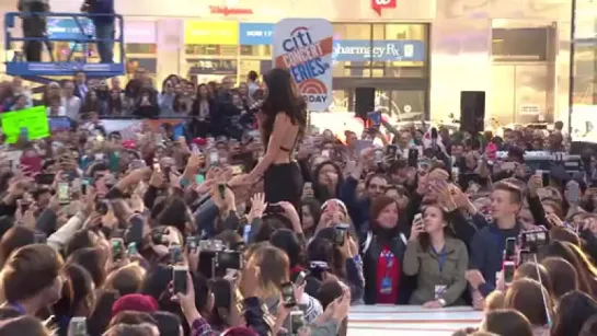 Selena Gomez - Come And Get It  Me amp The Rhythm (Citi Concert Today Show)