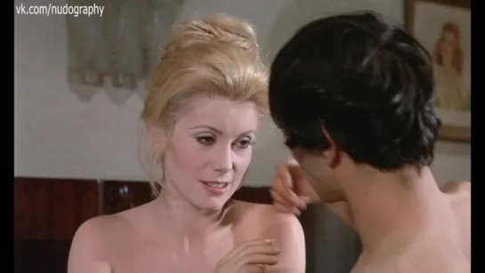 Обнаженная Катрин Денёв (Catherine Deneuve) в фильме "Дневная красавица" (Belle de jour, 1967, Луис Бунюэль) 1080p