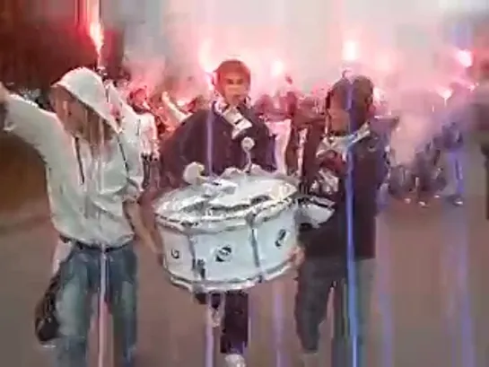 Проход ULTRAS Трактора