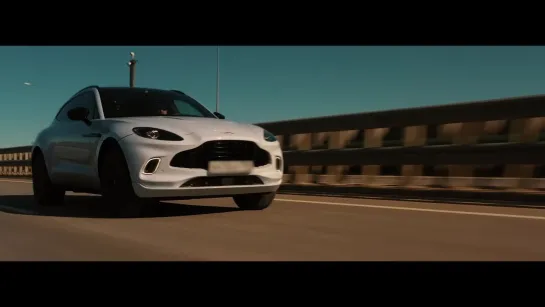 D3 Aston Martin DBX. Мерседес в Британской Шкуре!