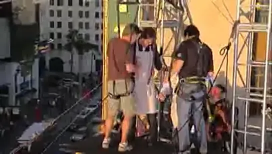 Tom Cruise Cooking Demo PART 2 - Tom Cruise and Jimmy Zipline Across Hollywood Blvd