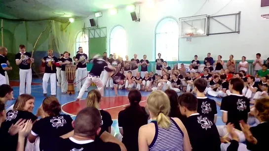 Batizado 08.06.2014 (Mundo Capoeira Russia) - Ordem (Mundo Capoeira) e Profesor Magrela (Capoeira Muzenza)