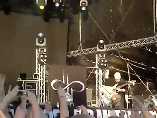 Devin Townsend - Devin vs Ziltoid Guitar Solo Battle + Intermission @ Tuska 2010 Ziltoid special