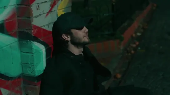 İçerde 12. Bölüm - Duman - Kırmış Kalbini