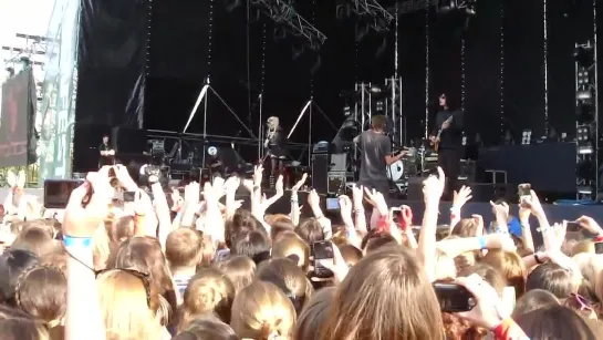 The Pretty Reckless - Miss Nothing (Tuborg Greenfest)