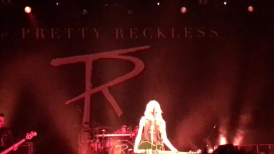 The Pretty Reckless - Take Me Down (O2 Forum Kentish Town)