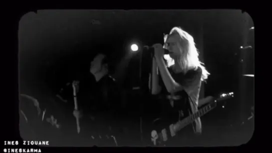 The Pretty Reckless - My Medicine (Divan Du Monde)