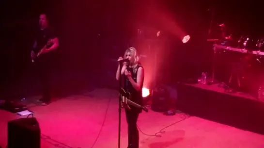 The Pretty Reckless - Take Me Down (The Ogden Theatre)