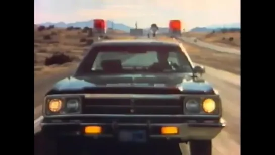 C.W. McCALL - CONVOY (1975)