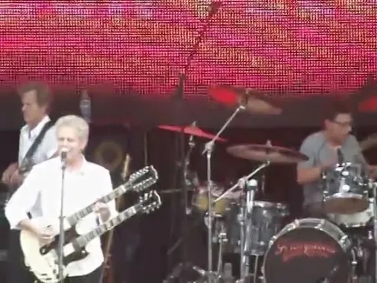 Peter Frampton and Don Felder _ Hotel California (Indian Ranch, June 30, 2013)