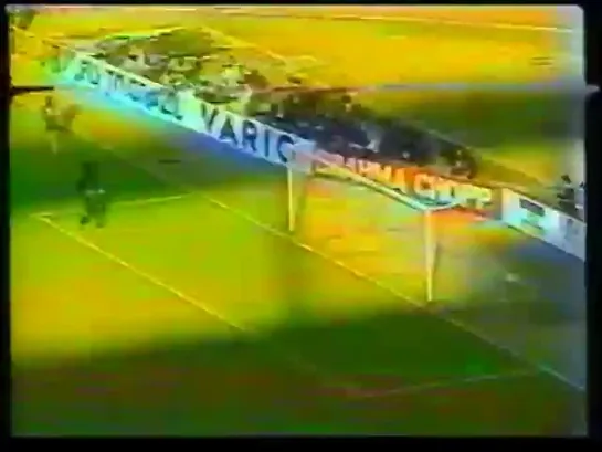 Argentina - Uruguay Copa America 1987 (Maradona, Caniggia, Sosa, Francescoli, Alzamendi, Ruggeri)