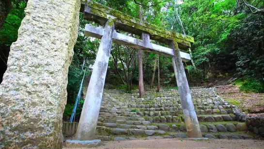 Hayaku: A Time Lapse Journey Through Japan  (by Brad Kremer)