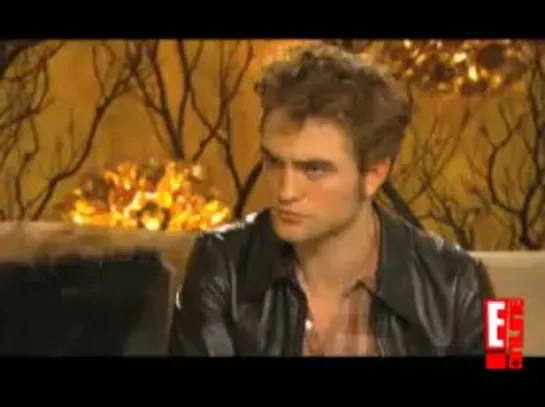 Robert Pattinson E! Online Interview