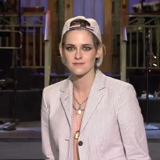 Kristen Stewart hosts tonight with musical guest @coldplay!