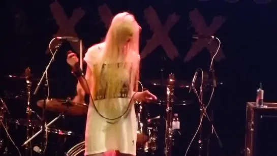 The Pretty Reckless - Nothing Left To Lose (West End Cultural Centre)