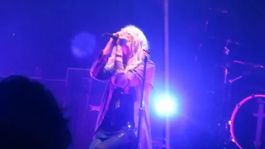 The Pretty Reckless - Miss Nothing (Acoustic) (The Fillmore)