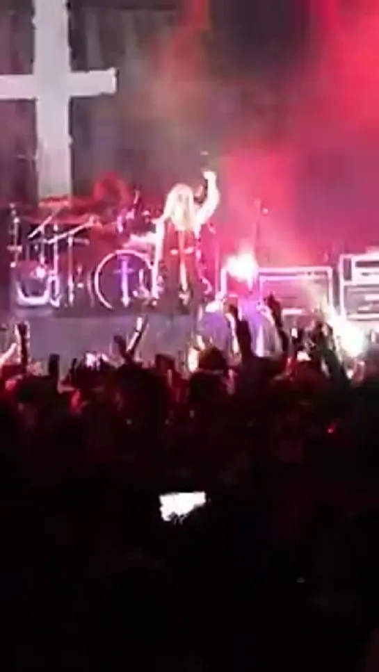 The Pretty Reckless - Going To Hell (Best Buy Theater)