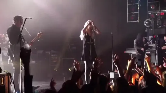 The Pretty Reckless - Make Me Wanna Die (Best Buy Theater)