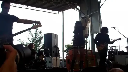 The Pretty Reckless - Zombie (Lollapalooza)