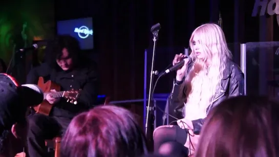 The Pretty Reckless - Zombie (Acoustic Live at Hard Rock Cafe)