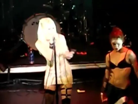 The Pretty Reckless - Goin' Down (SXSW Music Festival 2011)