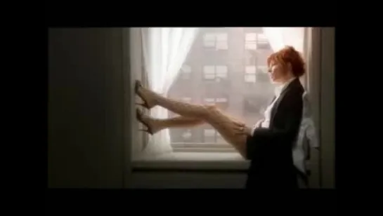 Mylene Farmer - Appelle Mon Numero  Version 2