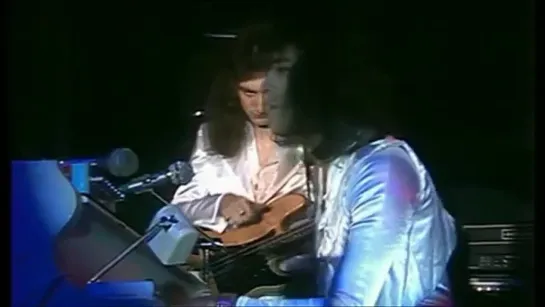 Queen - Bohemian Rhapsody (vocals only!) stripped down!   guitar solo