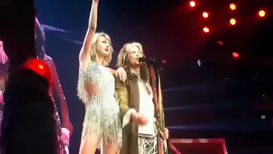 Taylor Swift  & Steven Tyler (Aerosmith) - I Don't Wanna Miss a Thing (The 1989 World Tour)