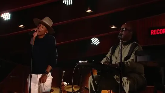 Stevie Wonder  Daft Punk   Pharrell Williams -  Get Lucky ( Medley ) Live Grammy Performance