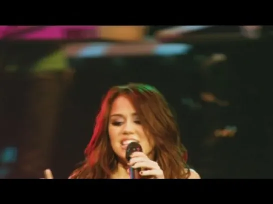 Miley Cyrus When I Look at You Live Wonder World