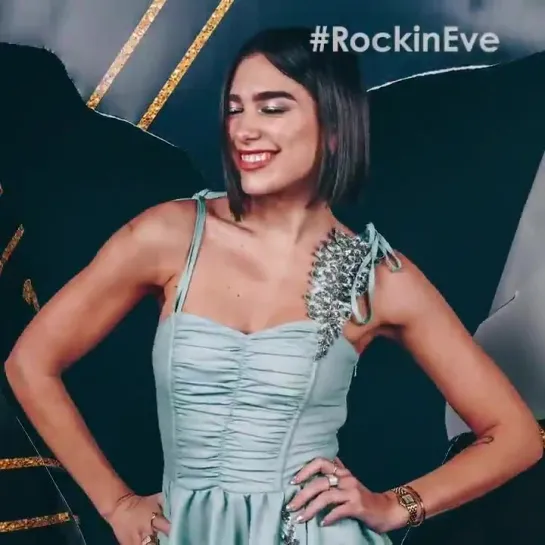 @DUALIPA is giving us that Electricity from the RockinEve Hollywood Party! Get ready to d