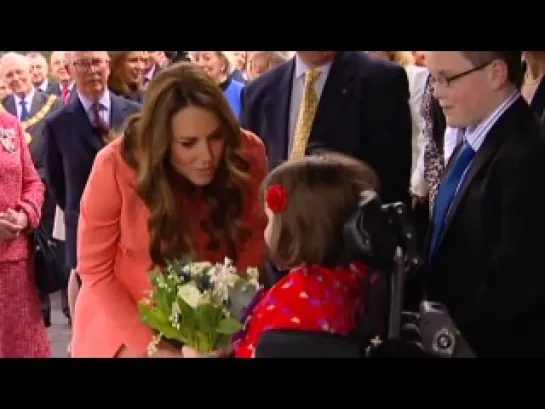 Kate Middleton visits Naomi House Children's Hospice