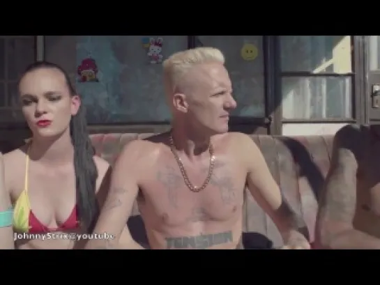 DIE ANTWOORD - BABY'S ON FIRE