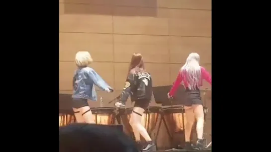 171031 Badkiz - concert @ in Yeonpyeong.