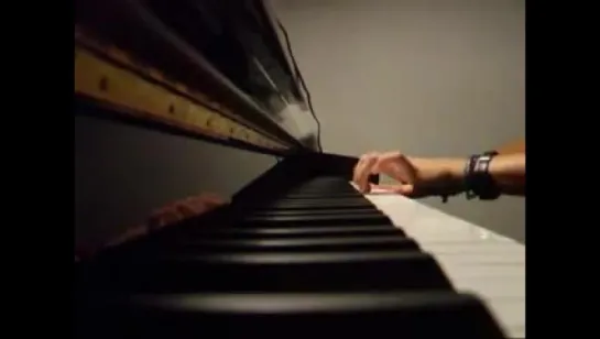 Yann Tiersen - Mother's Journey (piano)