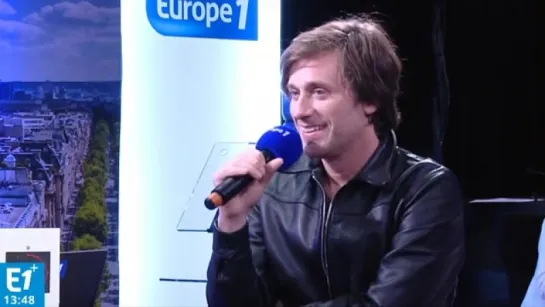 Thomas Dutronc : "on a besoin d'amour bordel"