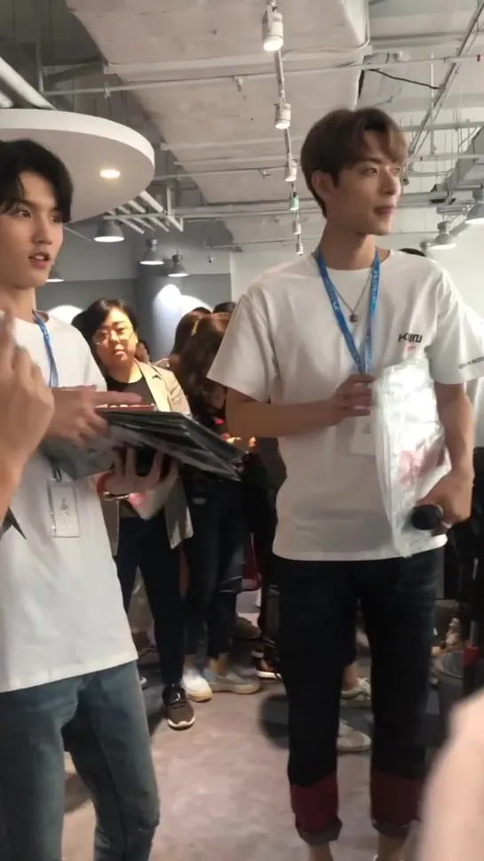 260819 ONER's Ling Chao fancam @ Tencent Music Building