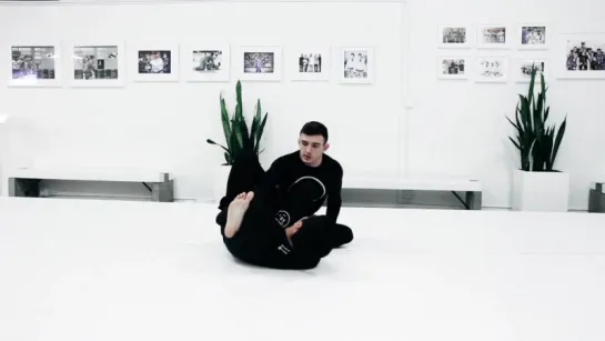 PART 1 DEFENDING AND ESCAPING THE STRAIGHT ANKLE LOCK (NOGI)