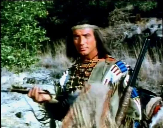 5 - WINNETOU  MESCALEROS - 1   ---  PIERRE BRICE  ---